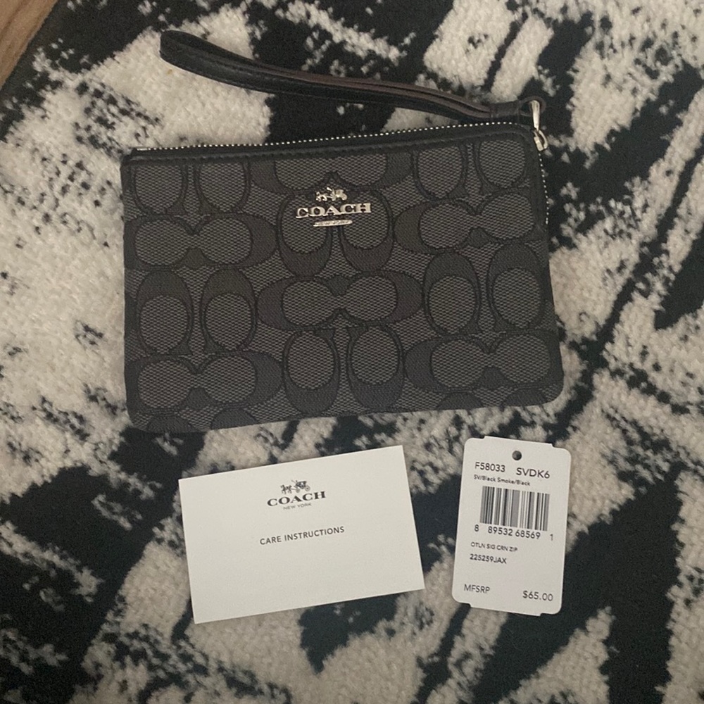 Coach zip small wristlet